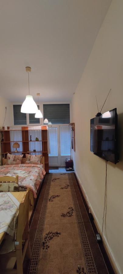 Comfortable And Cosy Studio Near Ndk صوفيا المظهر الخارجي الصورة