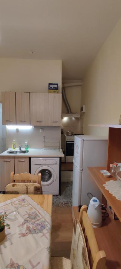 Comfortable And Cosy Studio Near Ndk صوفيا المظهر الخارجي الصورة